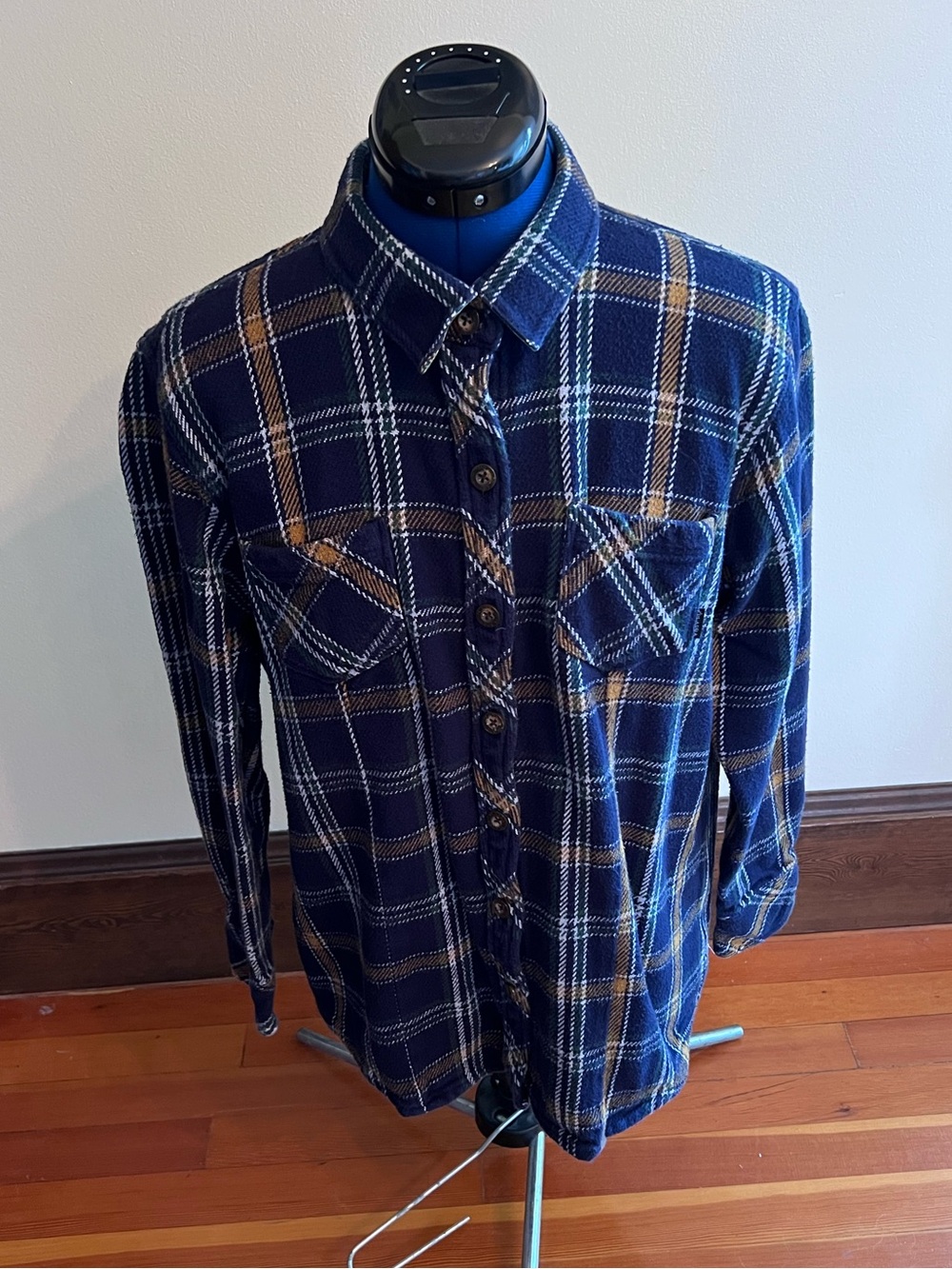 Pladra Women's Fireside Flannel Shirt Blue Plaid Custom Wildlife Lining Large